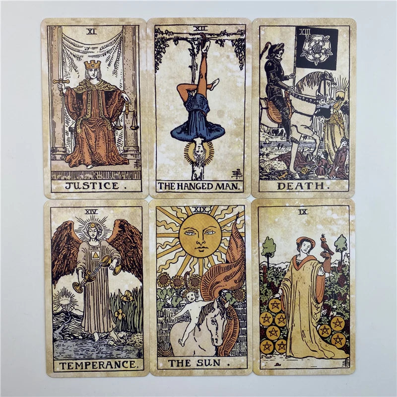 Tarot Vintage — Coffret Métal Doré